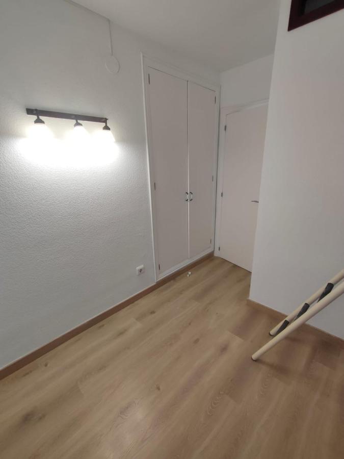Very Lightful Apartment. Incredible Sea Views. Big Terrace, Swimming Pool. Ac. Very Close To Alicante City Center. מראה חיצוני תמונה