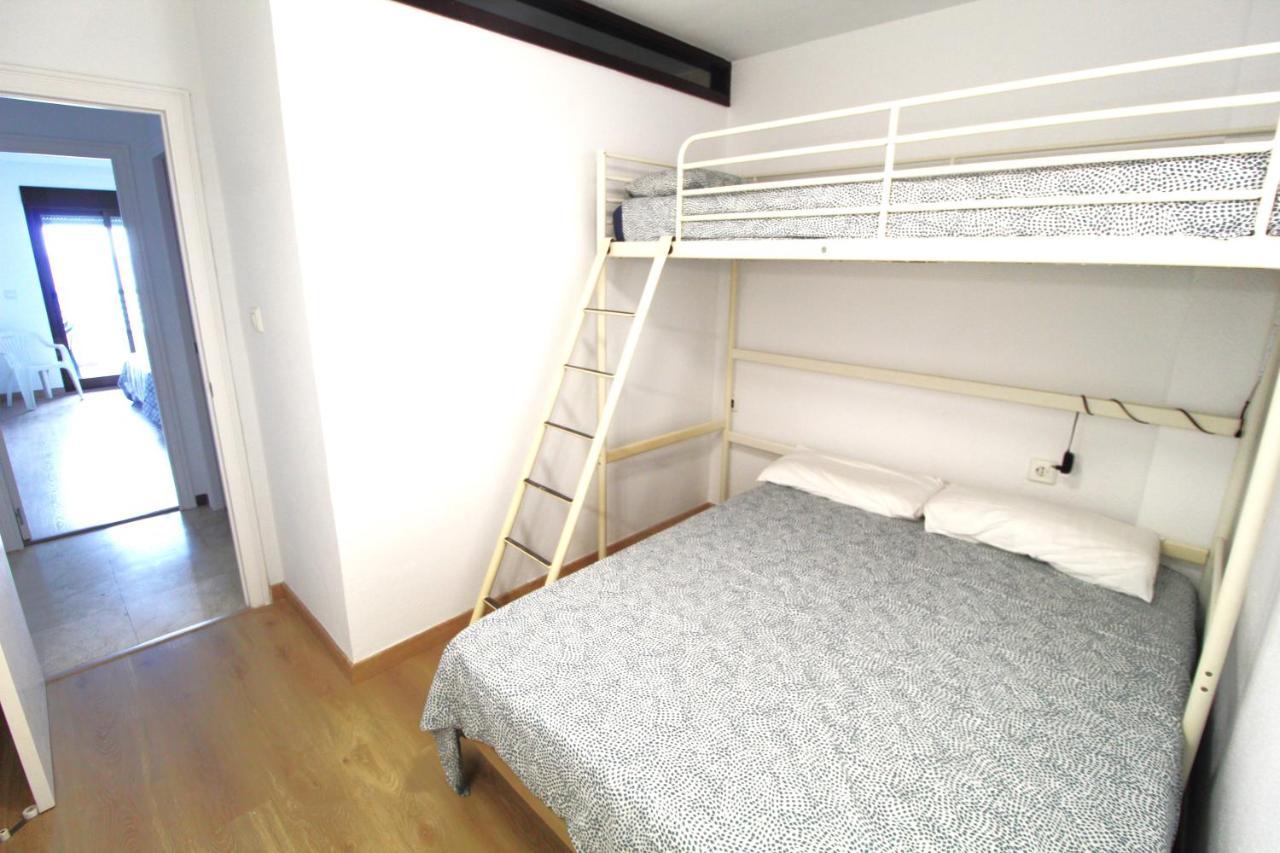 Very Lightful Apartment. Incredible Sea Views. Big Terrace, Swimming Pool. Ac. Very Close To Alicante City Center. מראה חיצוני תמונה